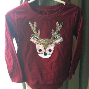 Cat & Jack girls XS 4T Reindeer Sequins top in Cranberry